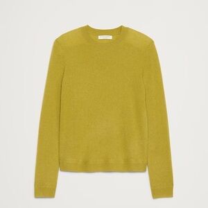 NEW Banana Republic 
Forever Crew Neck Sweater GL
Yellow